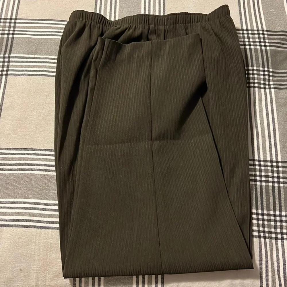 Work Style Pants - Picture 1 of 2